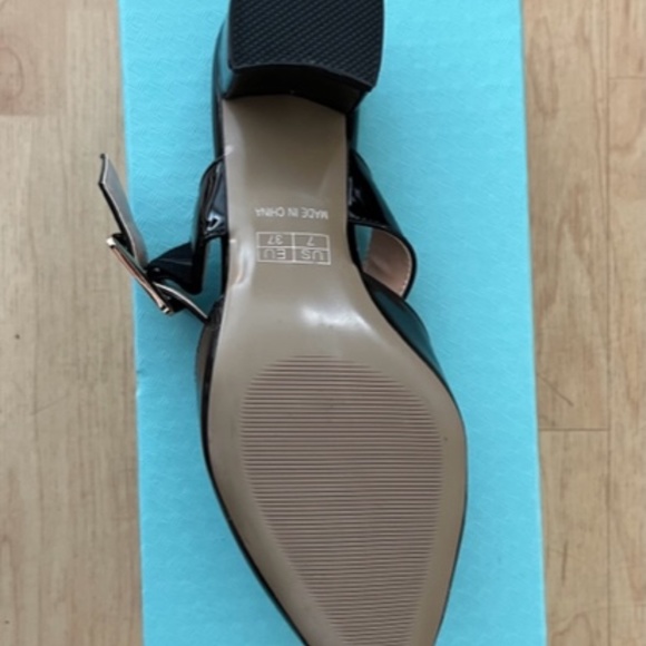 Women's Buckle Patent Solid Pointed Toe Chunky Low Heel Mules --Never Worn! - Picture 6 of 9